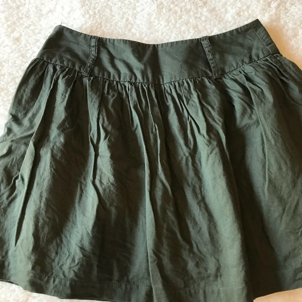 Forever 21 Green Khaki Skirt